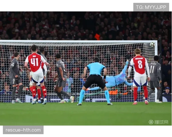 阿森纳关键比赛表现不稳定,争四形势面临考验 阿森纳关键比赛表现不稳定,争四形势面临考验