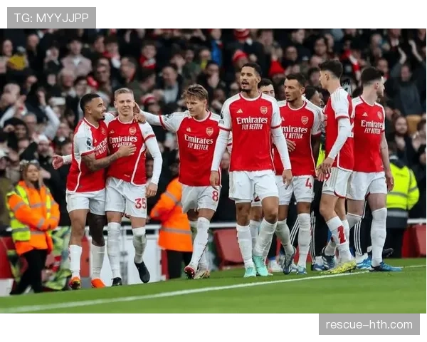 阿森纳近期胜负表现波动，真实竞争力在关键战中逐步显现